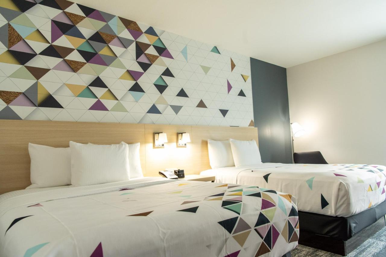 La Quinta Inn & Suites By Wyndham Lake City Exteriér fotografie