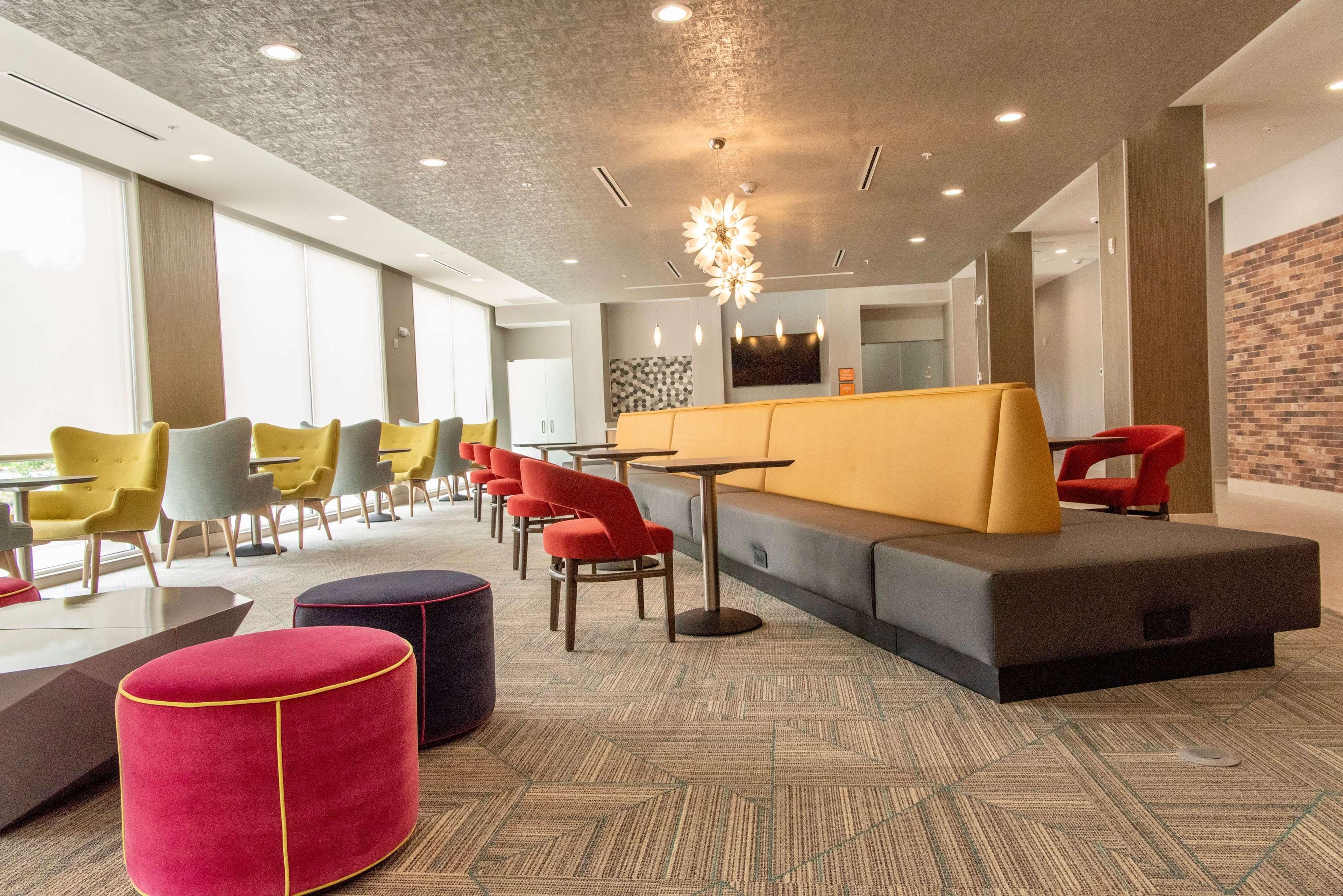 La Quinta Inn & Suites By Wyndham Lake City Exteriér fotografie